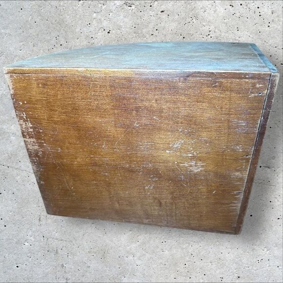 Vintage copper/wood ash & coal scuttle. Copper lid has large hammered imprints. - Picture 4 of 8